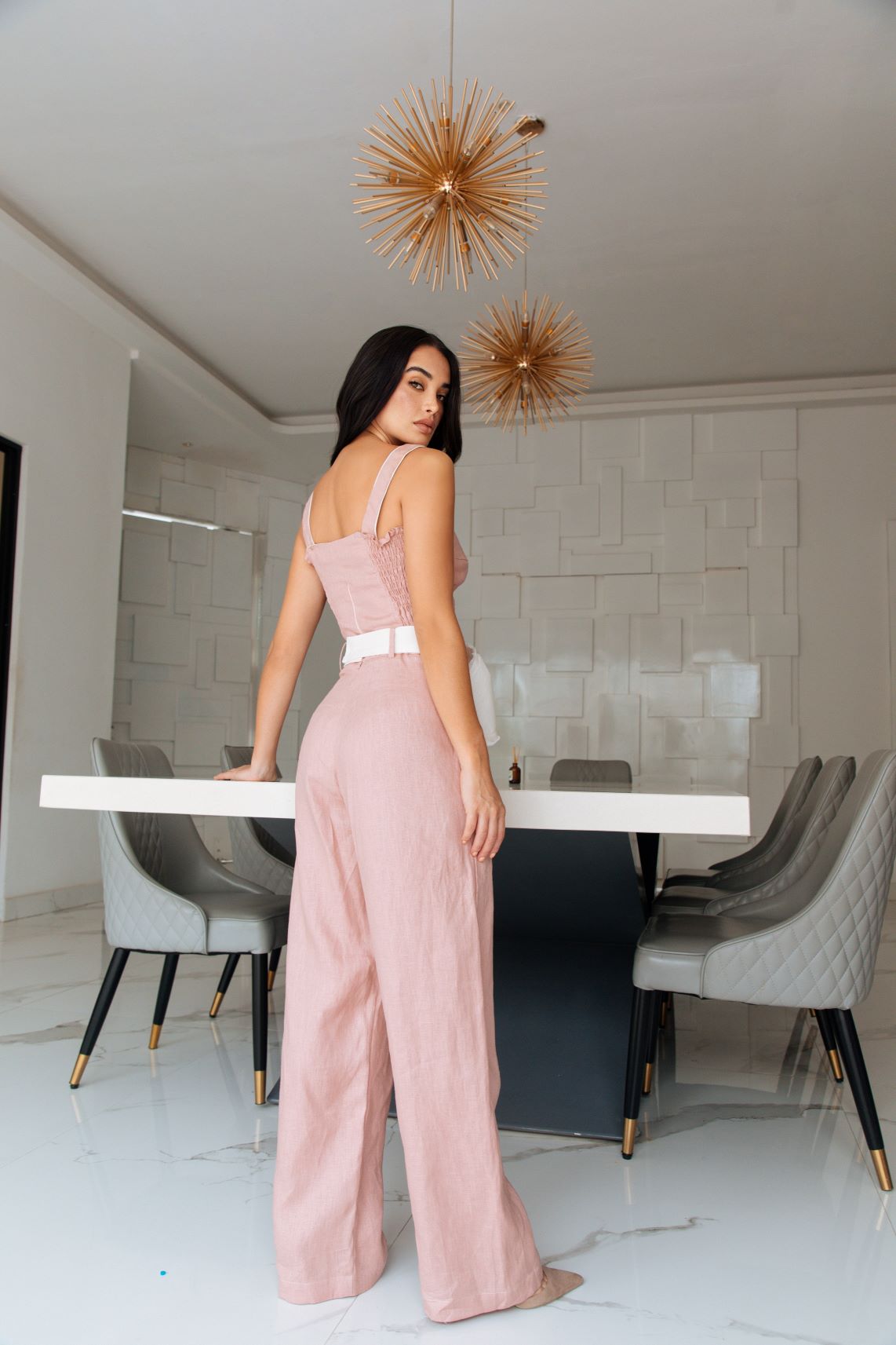 Set Antonia